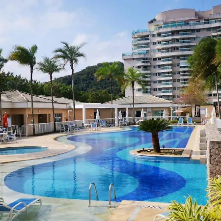 Cobertura Com Piscina E Churrasqueira No Barra Sunday Resort R1-001-2